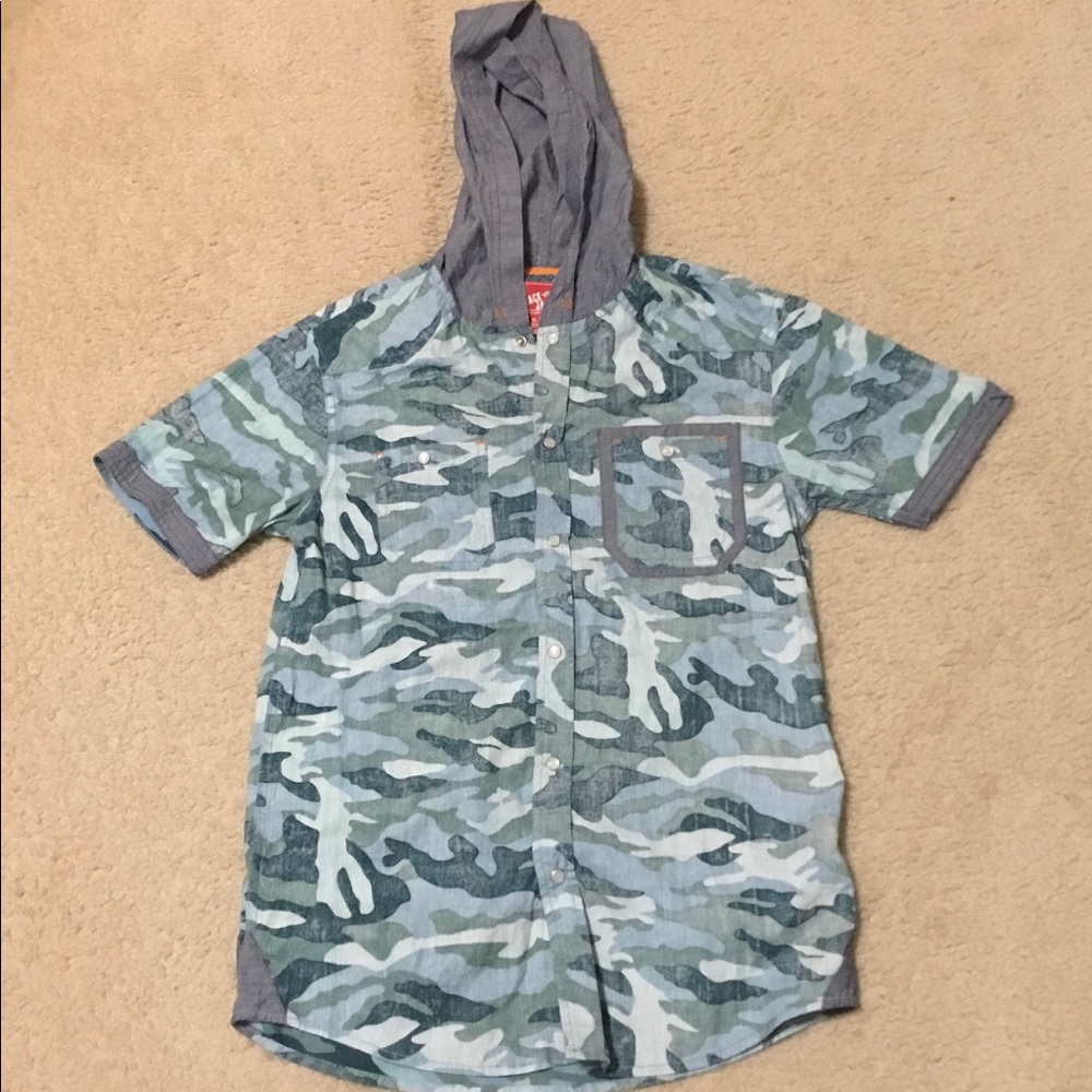 Green Camouflage Hooded Shirt